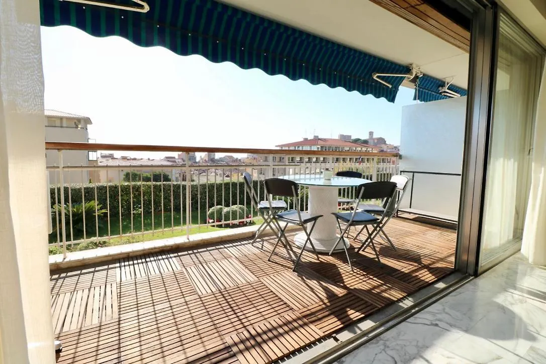 2, 3 And 4 Bedroom Sea View Forville Apartments 5 Mins From The Palais Cannes France