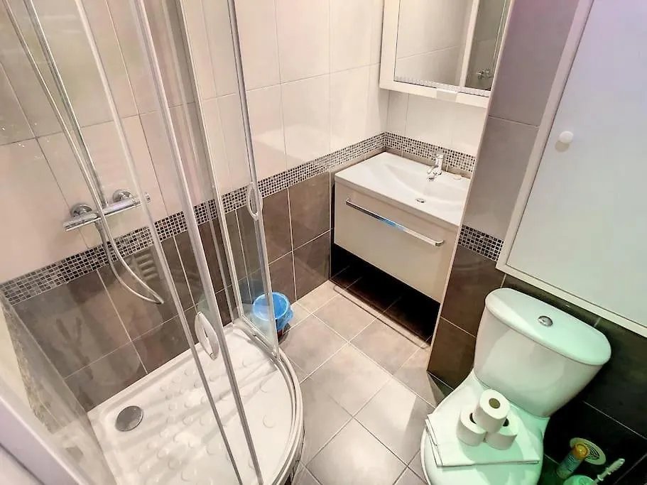 2, 3 And 4 Bedroom Sea View Forville Apartments 5 Mins From The Palais Cannes France
