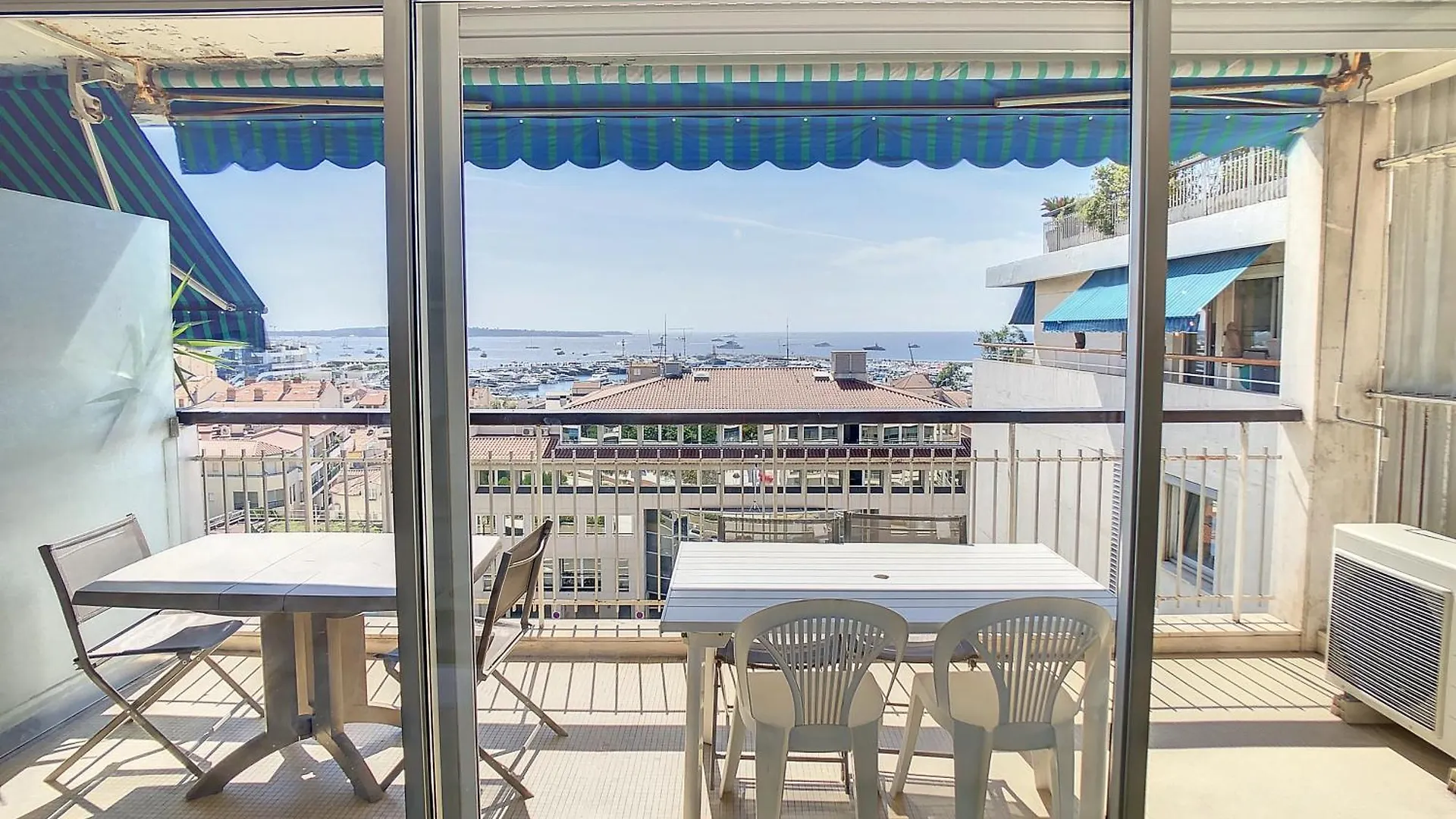 2, 3 And 4 Bedroom Sea View Forville Apartments 5 Mins From The Palais Cannes France