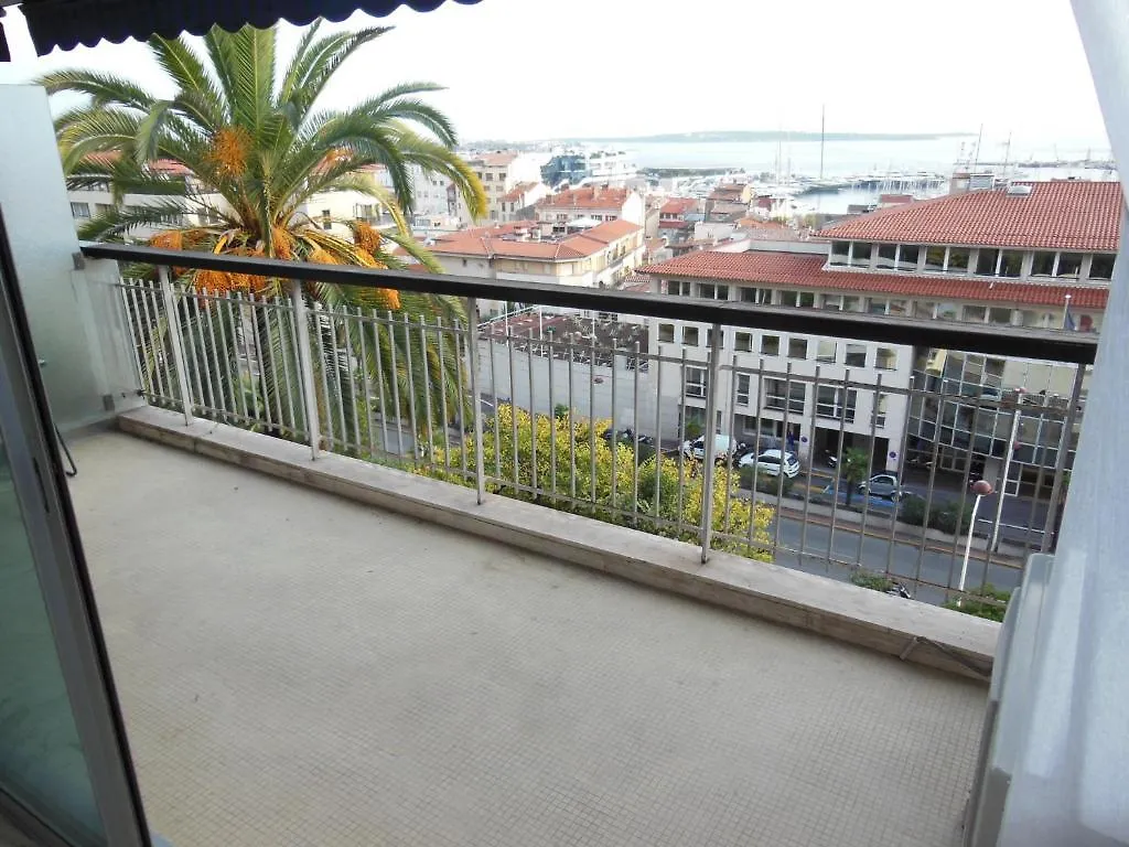 2, 3 And 4 Bedroom Sea View Forville Apartments 5 Mins From The Palais Cannes France