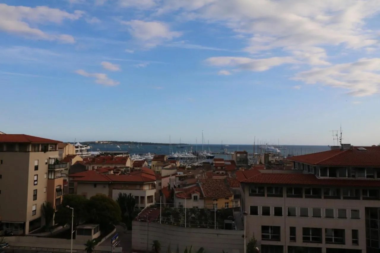 2, 3 And 4 Bedroom Sea View Forville Apartments 5 Mins From The Palais Cannes France