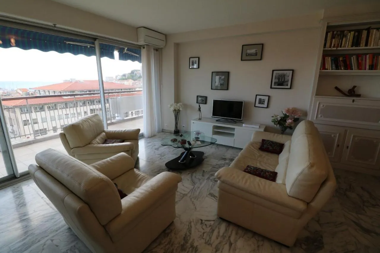 2, 3 And 4 Bedroom Sea View Forville Apartments 5 Mins From The Palais Cannes
