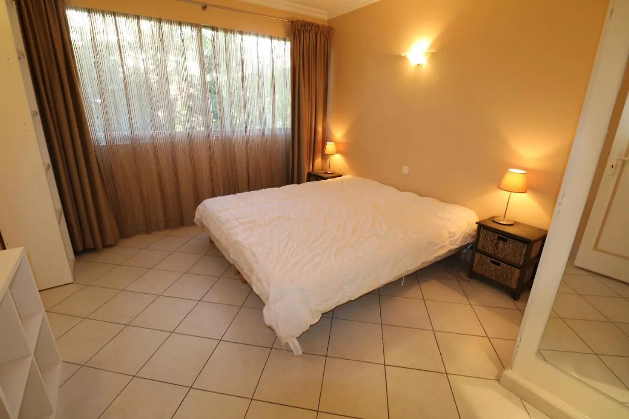 2, 3 And 4 Bedroom Sea View Forville Apartments 5 Mins From The Palais Cannes